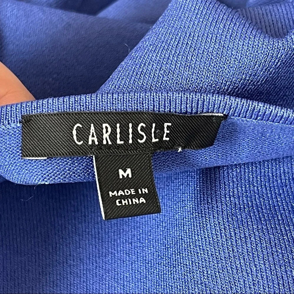 CARLISLE Blue Top with Scalloped Hem‎ M - Picture 2 of 6